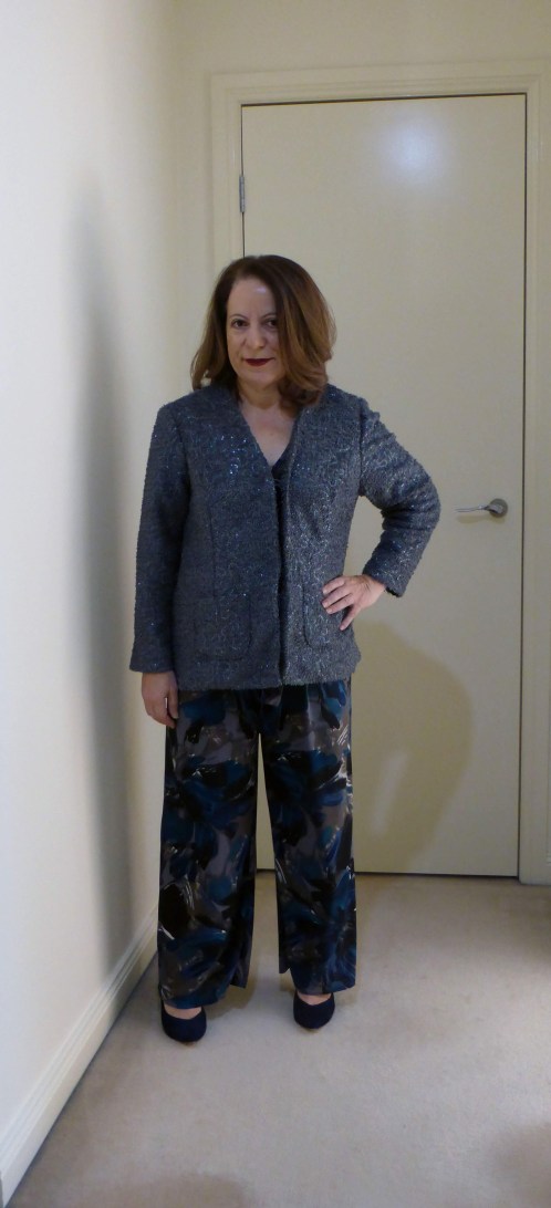 pic-1-grey-jacket-closed
