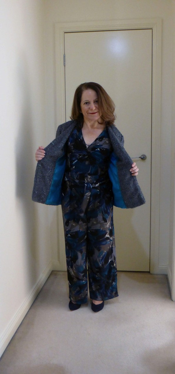 pic-8-grey-jacket-open